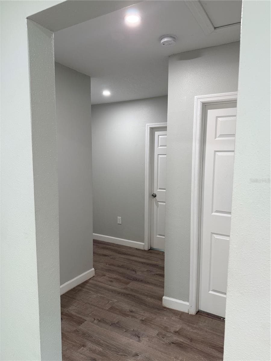 1002 BOUGAINVILLEA AVENUE — photo 27 of 28
