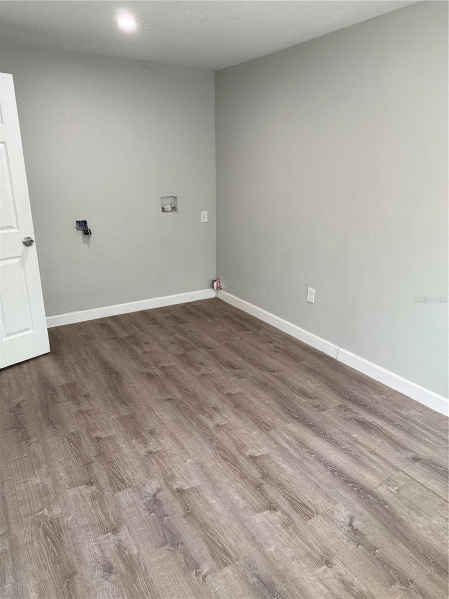 1002 BOUGAINVILLEA AVENUE — photo 22 of 28