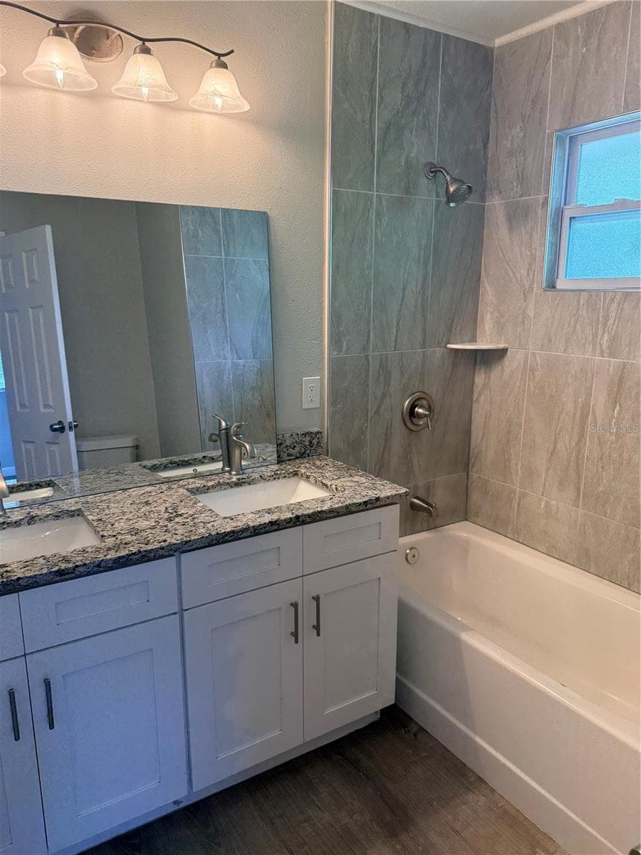 1002 BOUGAINVILLEA AVENUE — photo 15 of 28