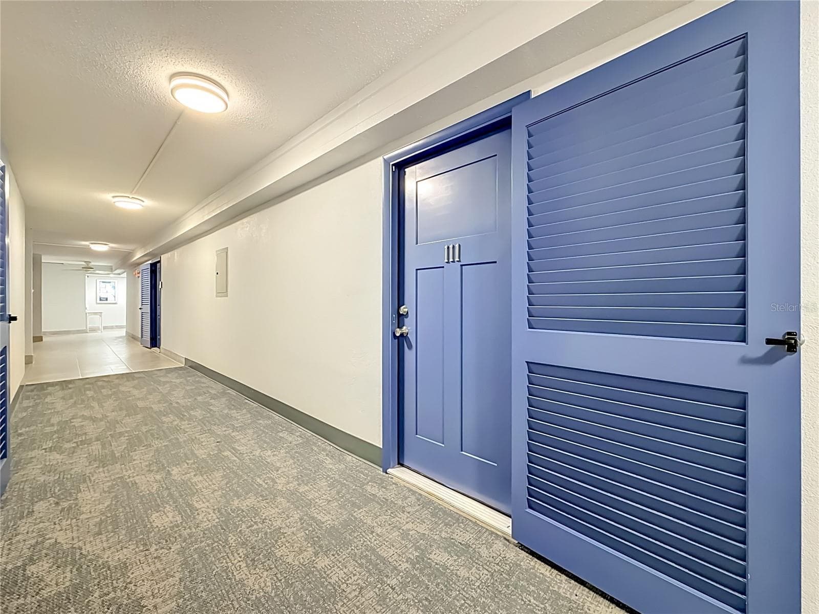 450 TREASURE ISLAND CAUSEWAY — photo 12 of 87