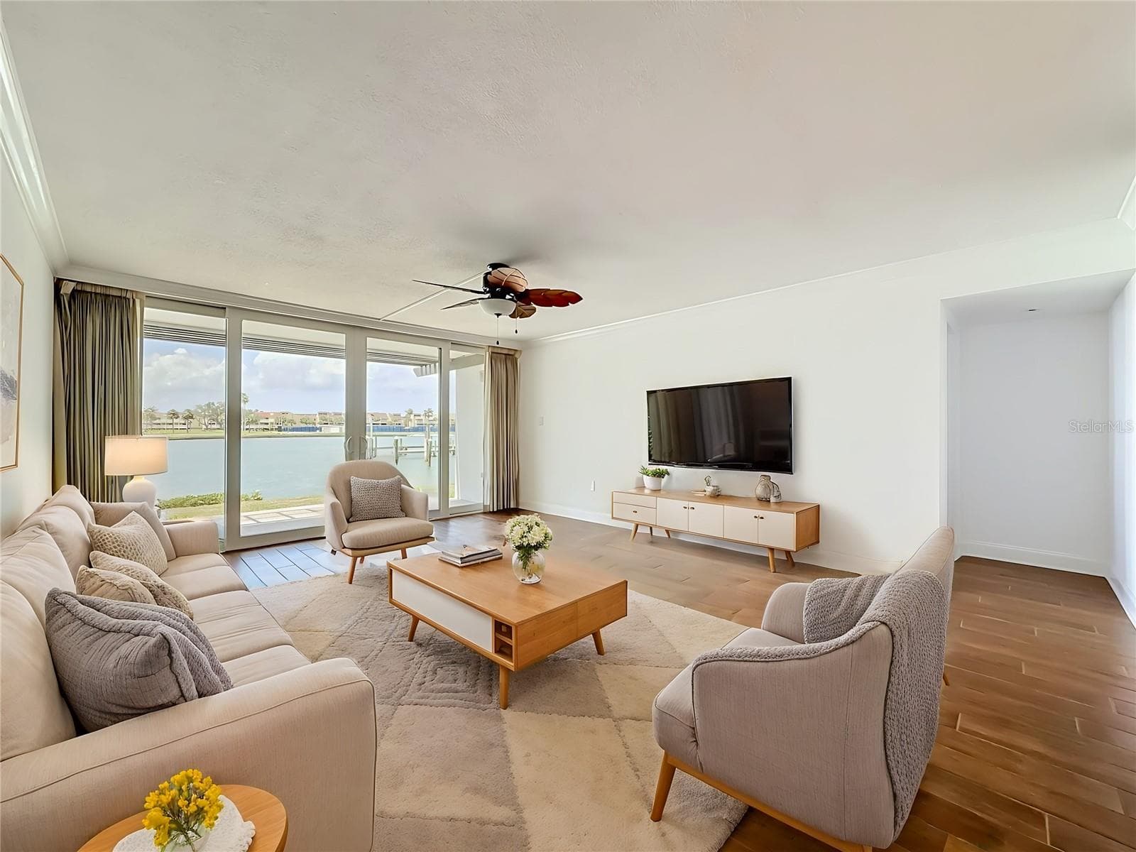 450 TREASURE ISLAND CAUSEWAY — photo 23 of 87