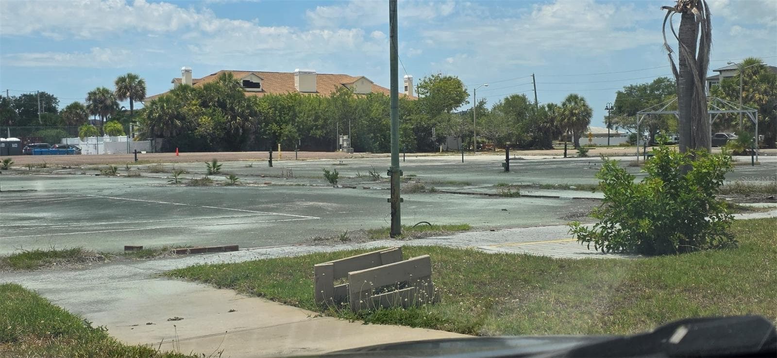450 TREASURE ISLAND CAUSEWAY — photo 65 of 87
