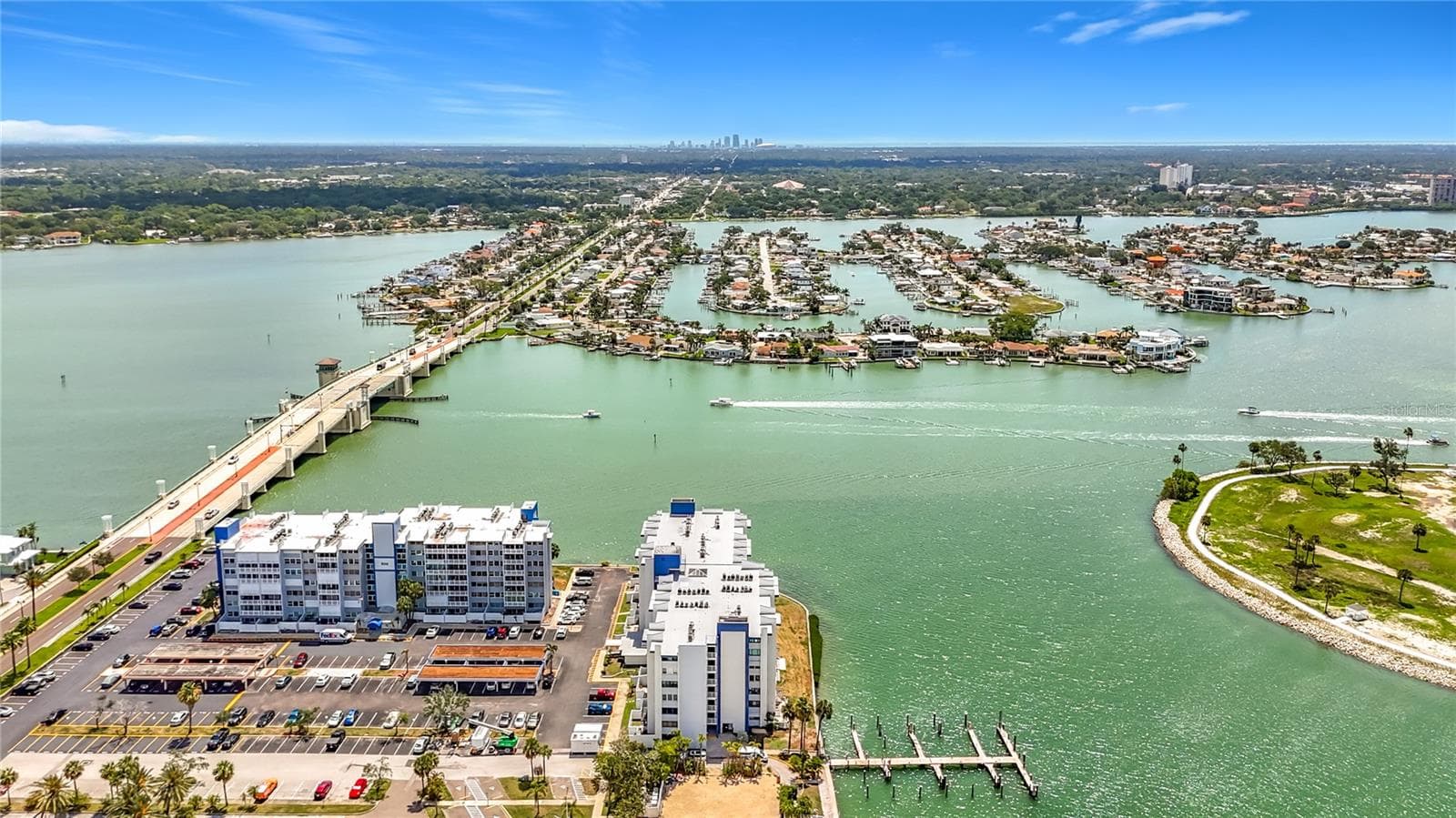 450 TREASURE ISLAND CAUSEWAY — photo 58 of 87