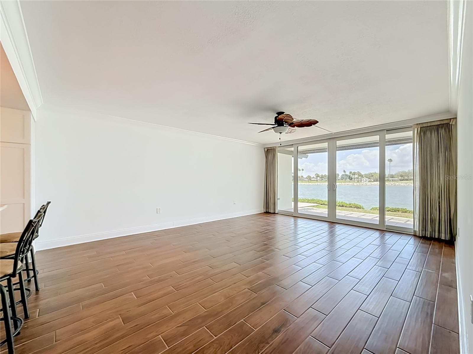 450 TREASURE ISLAND CAUSEWAY — photo 30 of 87