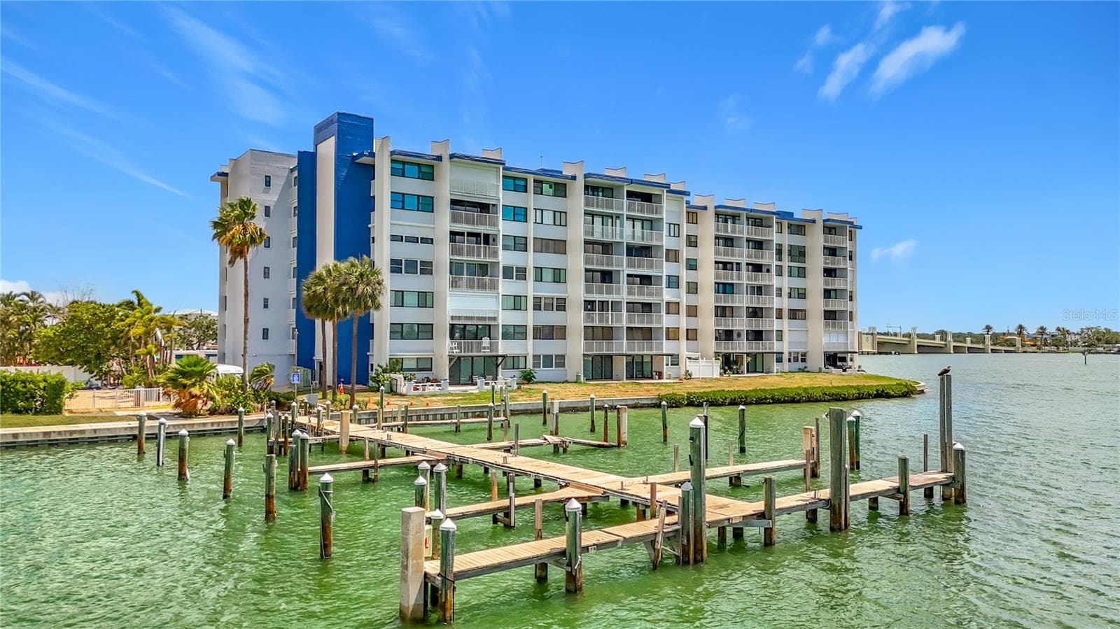 450 TREASURE ISLAND CAUSEWAY — photo 56 of 87