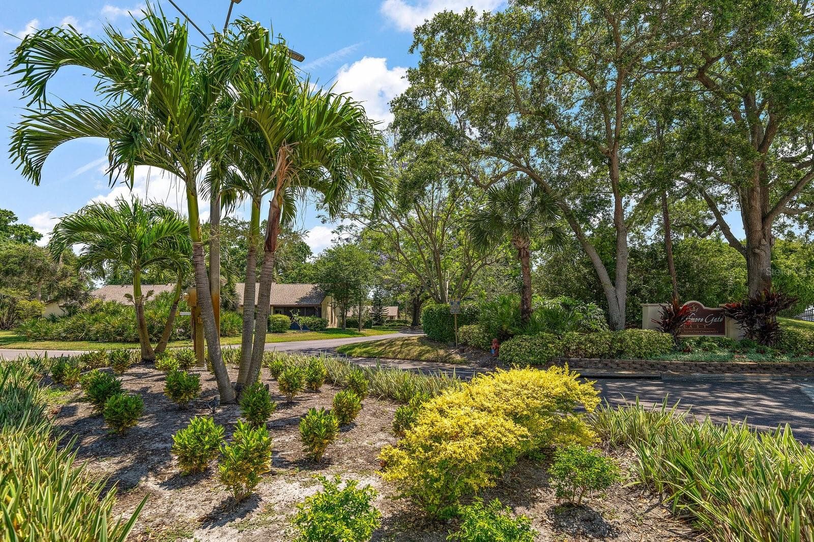 2926 STAR APPLE COURT — photo 27 of 27