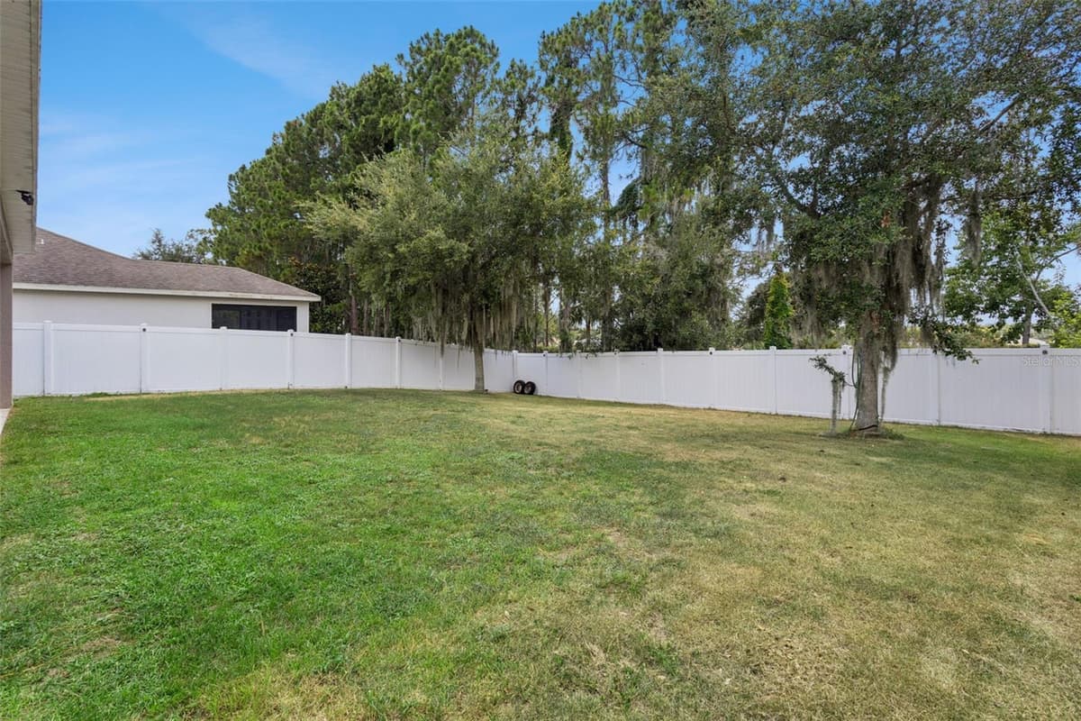2514 PLUMADORE DRIVE — photo 34 of 54