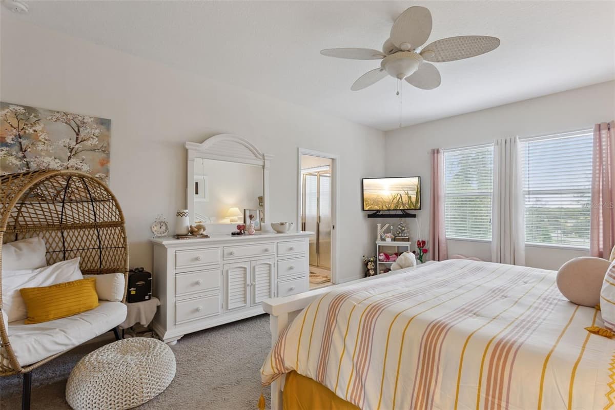 2514 PLUMADORE DRIVE — photo 17 of 54