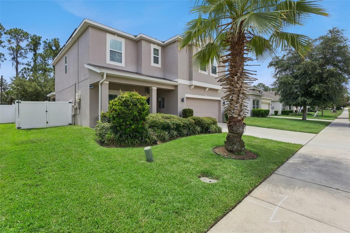 2514 PLUMADORE DRIVE — photo 2 of 54