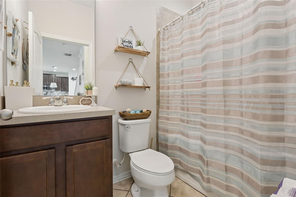 2514 PLUMADORE DRIVE — photo 26 of 54