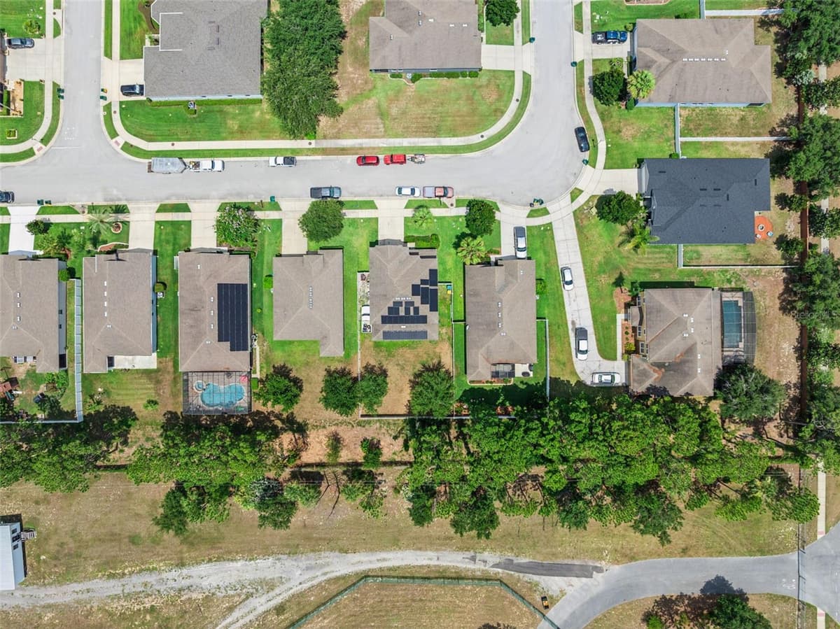 2514 PLUMADORE DRIVE — photo 38 of 54