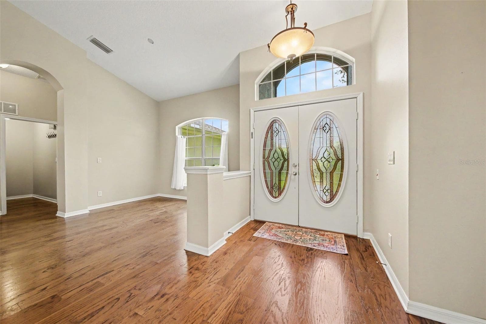 5127 AURORA DRIVE — photo 3 of 36