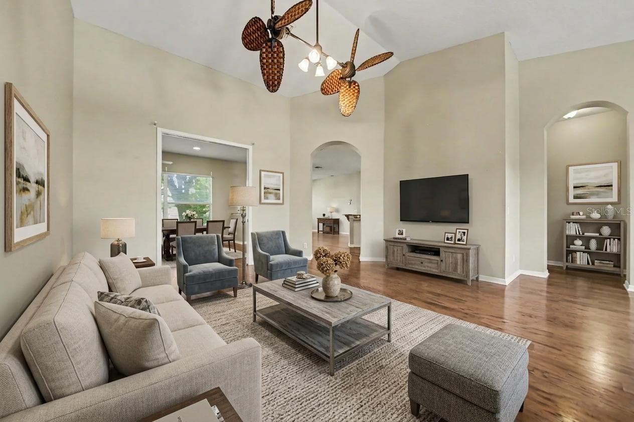5127 AURORA DRIVE — photo 9 of 36