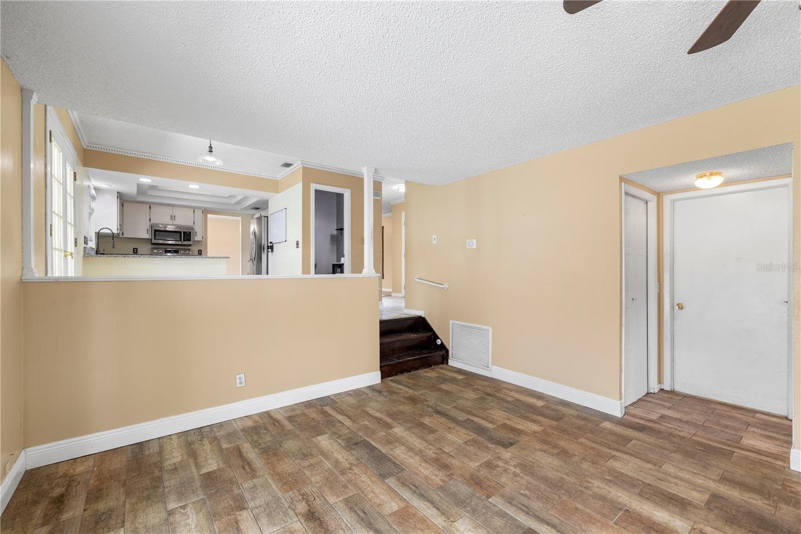 3608 CASABA LOOP — photo 14 of 55