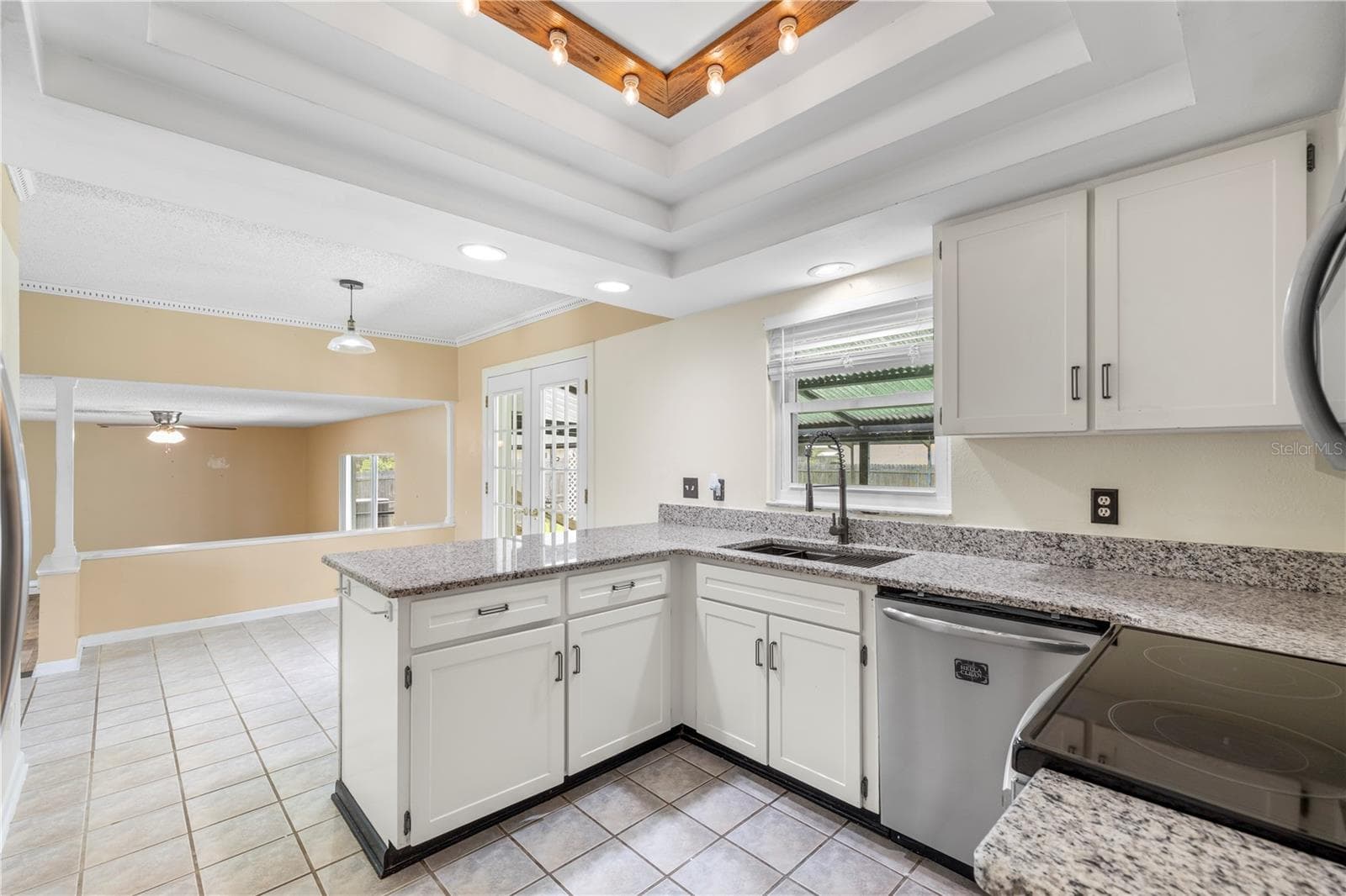 3608 CASABA LOOP — photo 20 of 55