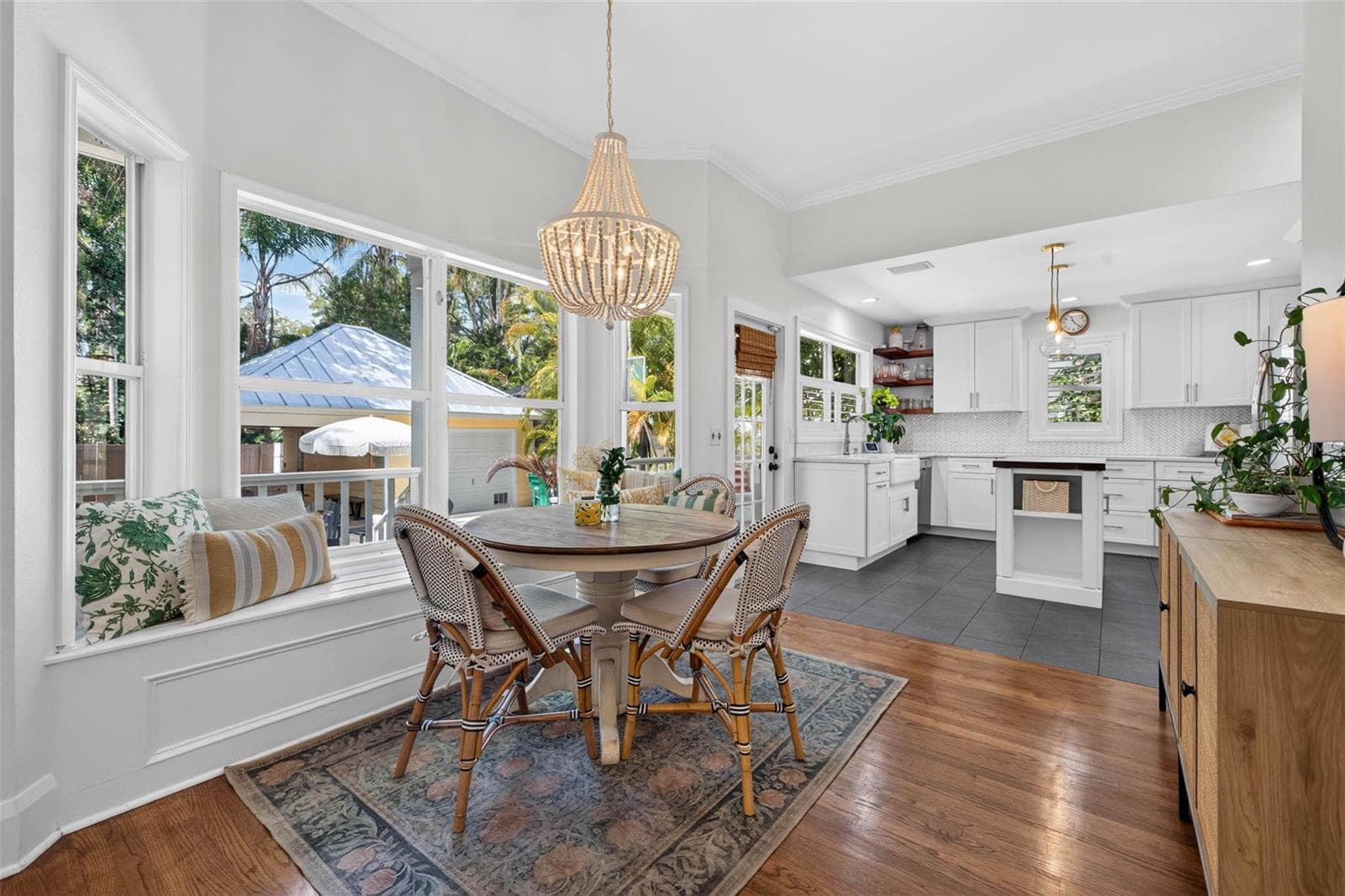 4618 TENNYSON AVENUE — photo 12 of 50