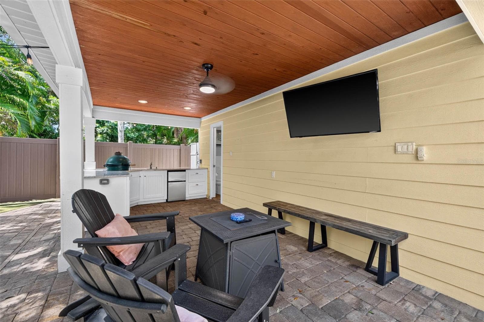 4618 TENNYSON AVENUE — photo 40 of 50