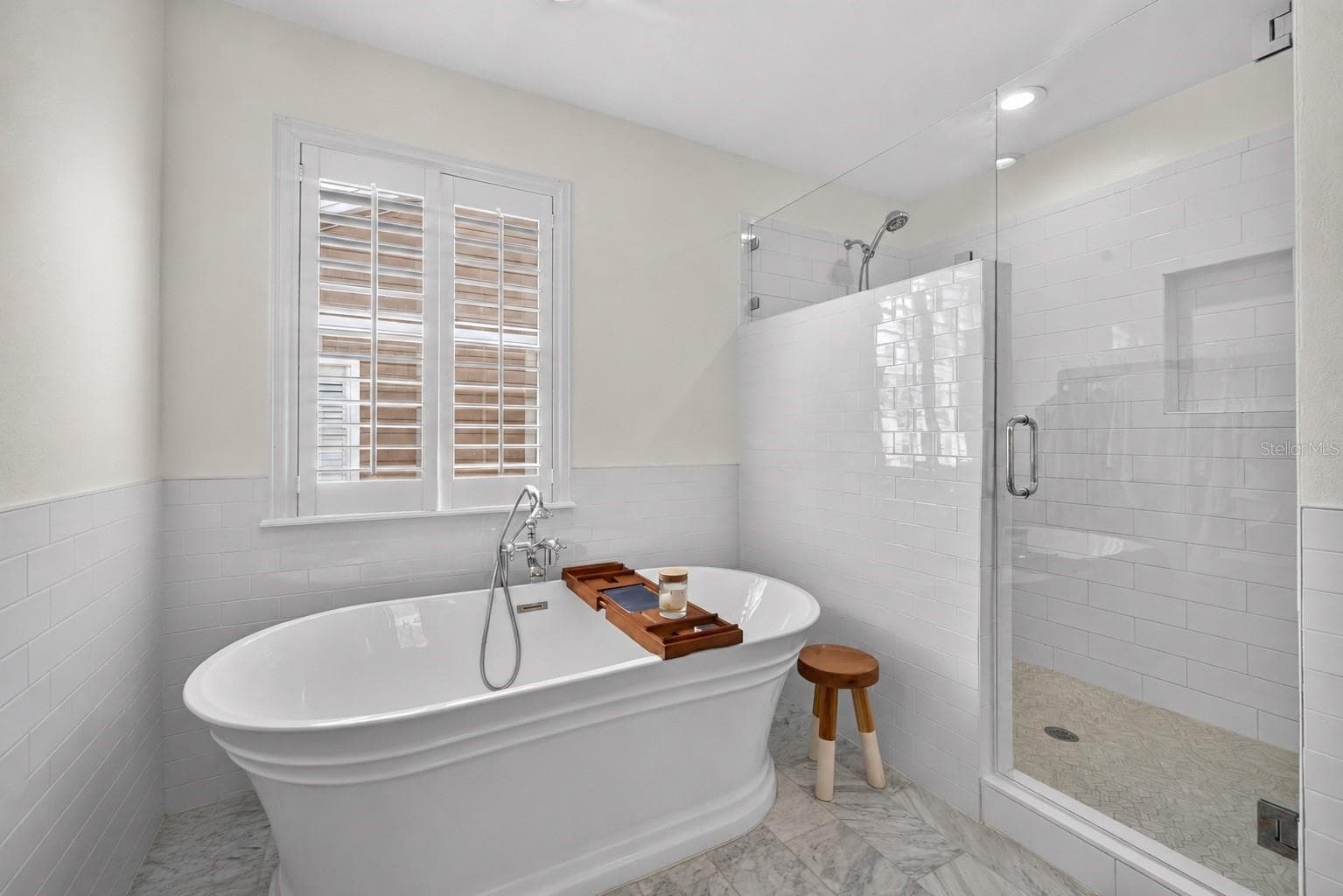 4618 TENNYSON AVENUE — photo 24 of 50