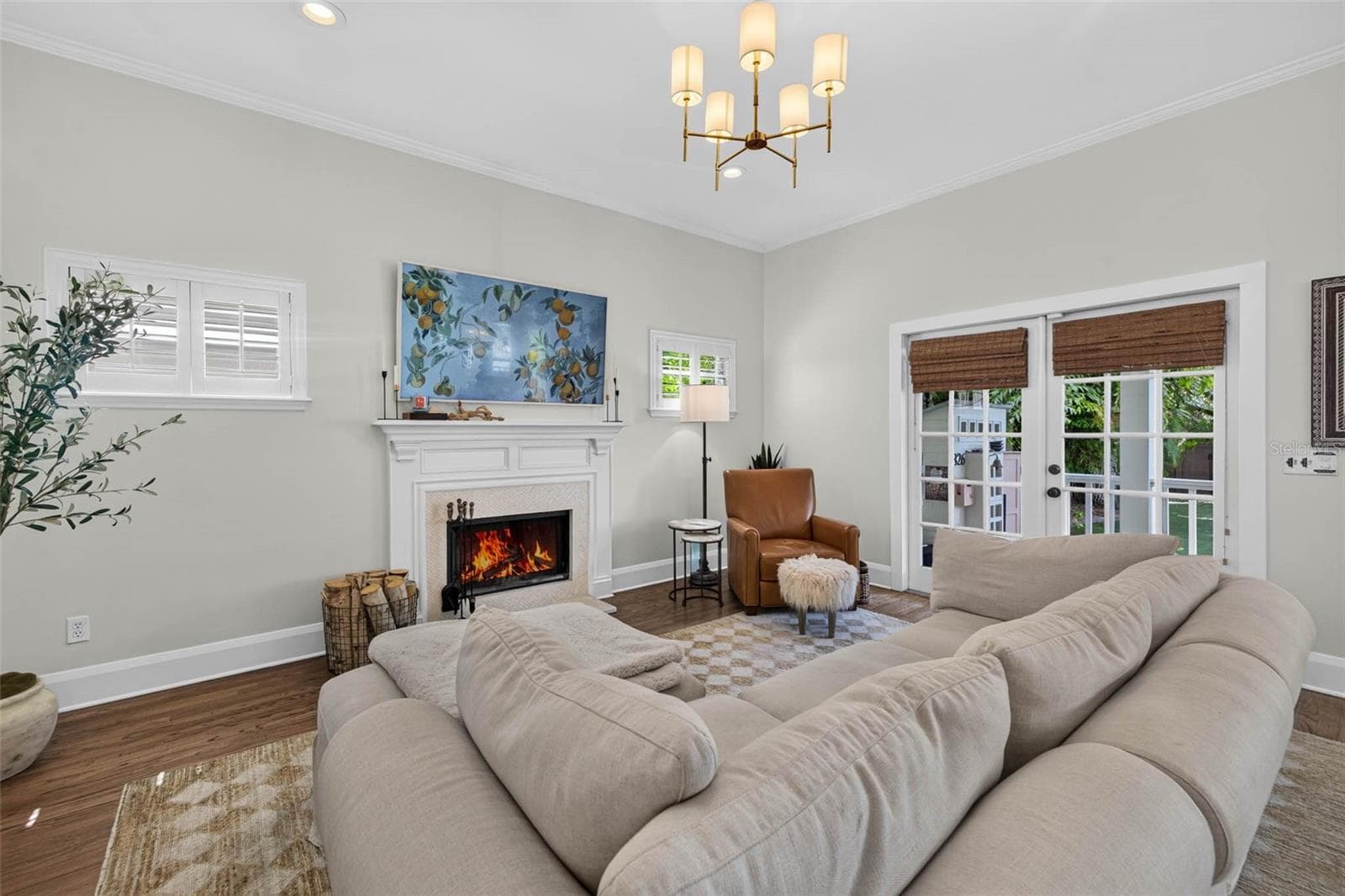 4618 TENNYSON AVENUE — photo 9 of 50