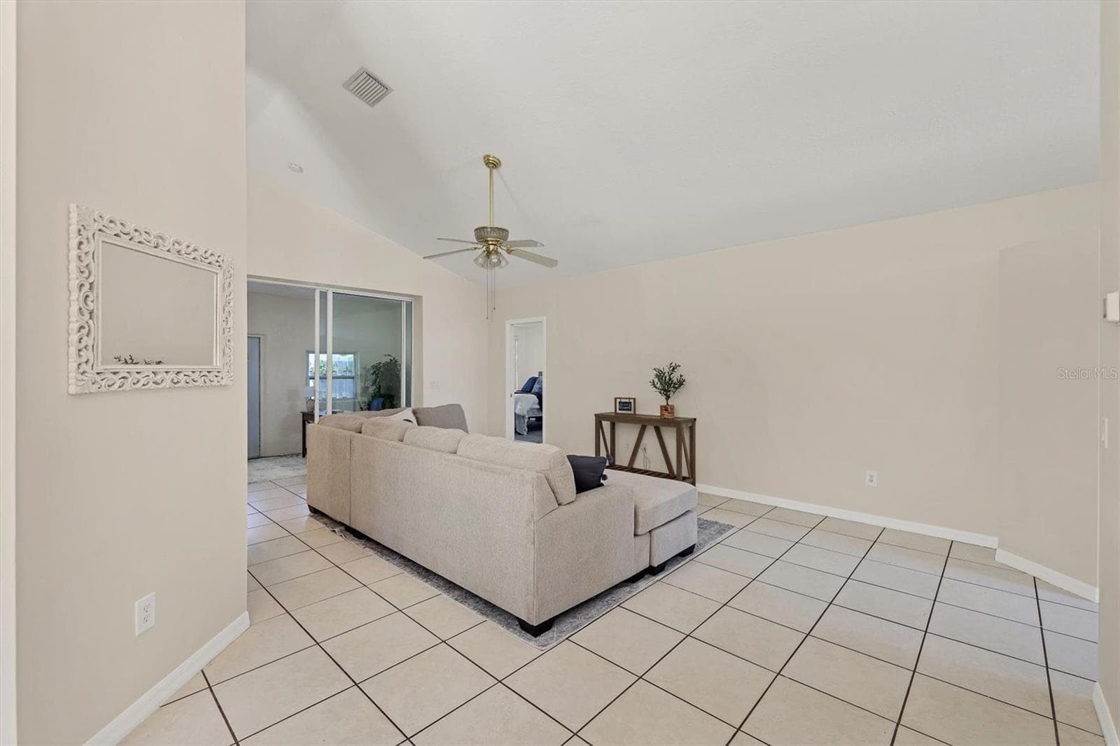 5485 ASHTON MANOR DRIVE — photo 10 of 31
