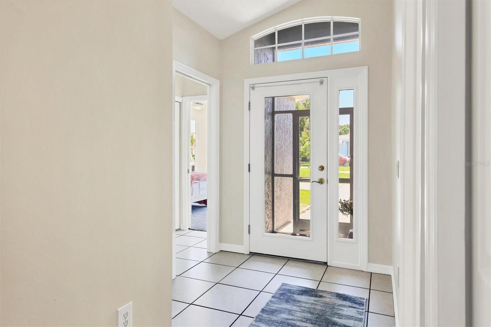 5485 ASHTON MANOR DRIVE — photo 7 of 31