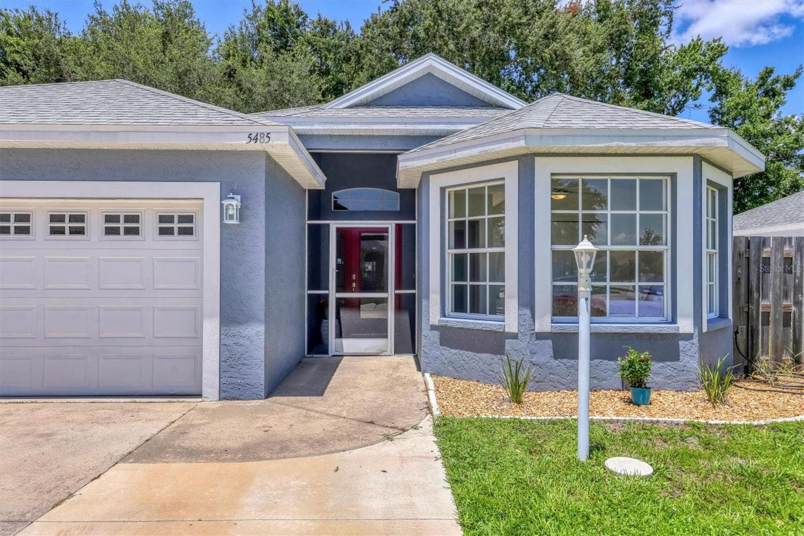 5485 ASHTON MANOR DRIVE — photo 5 of 31