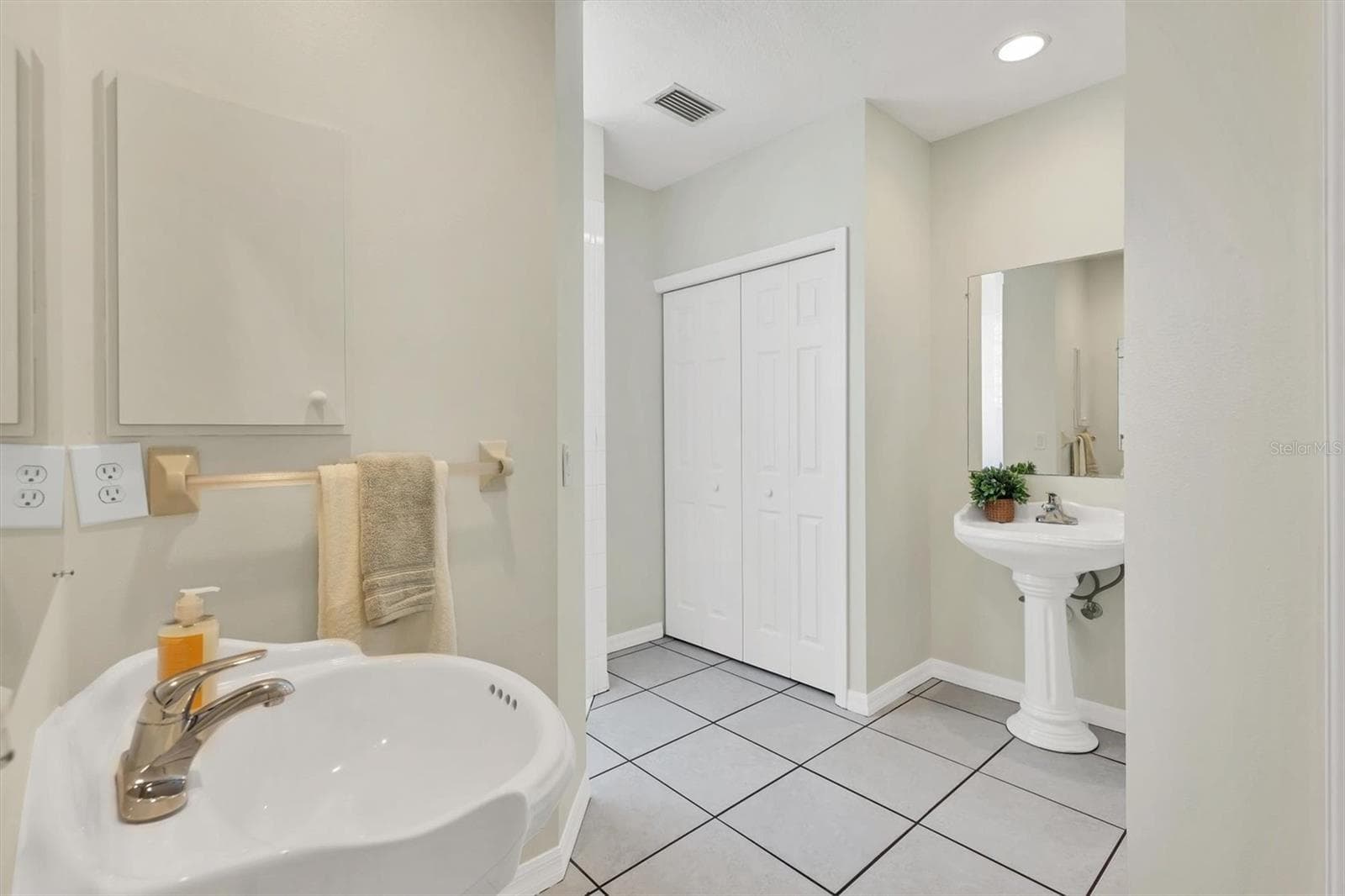 5485 ASHTON MANOR DRIVE — photo 23 of 31