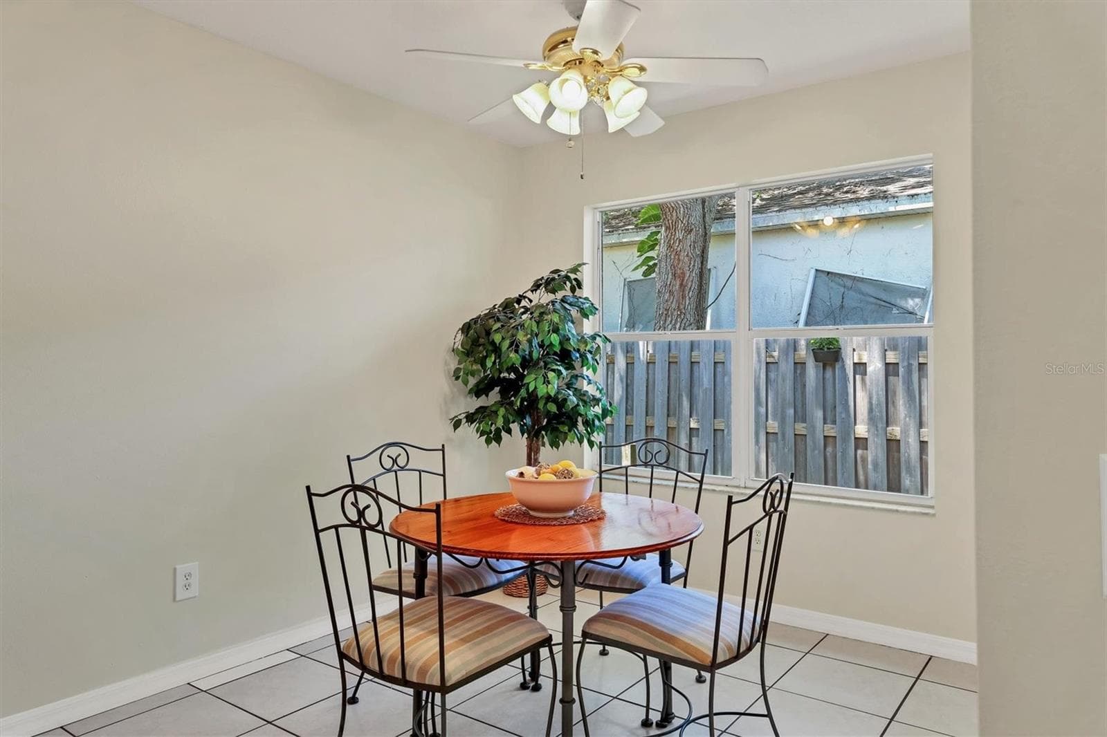 5485 ASHTON MANOR DRIVE — photo 20 of 31