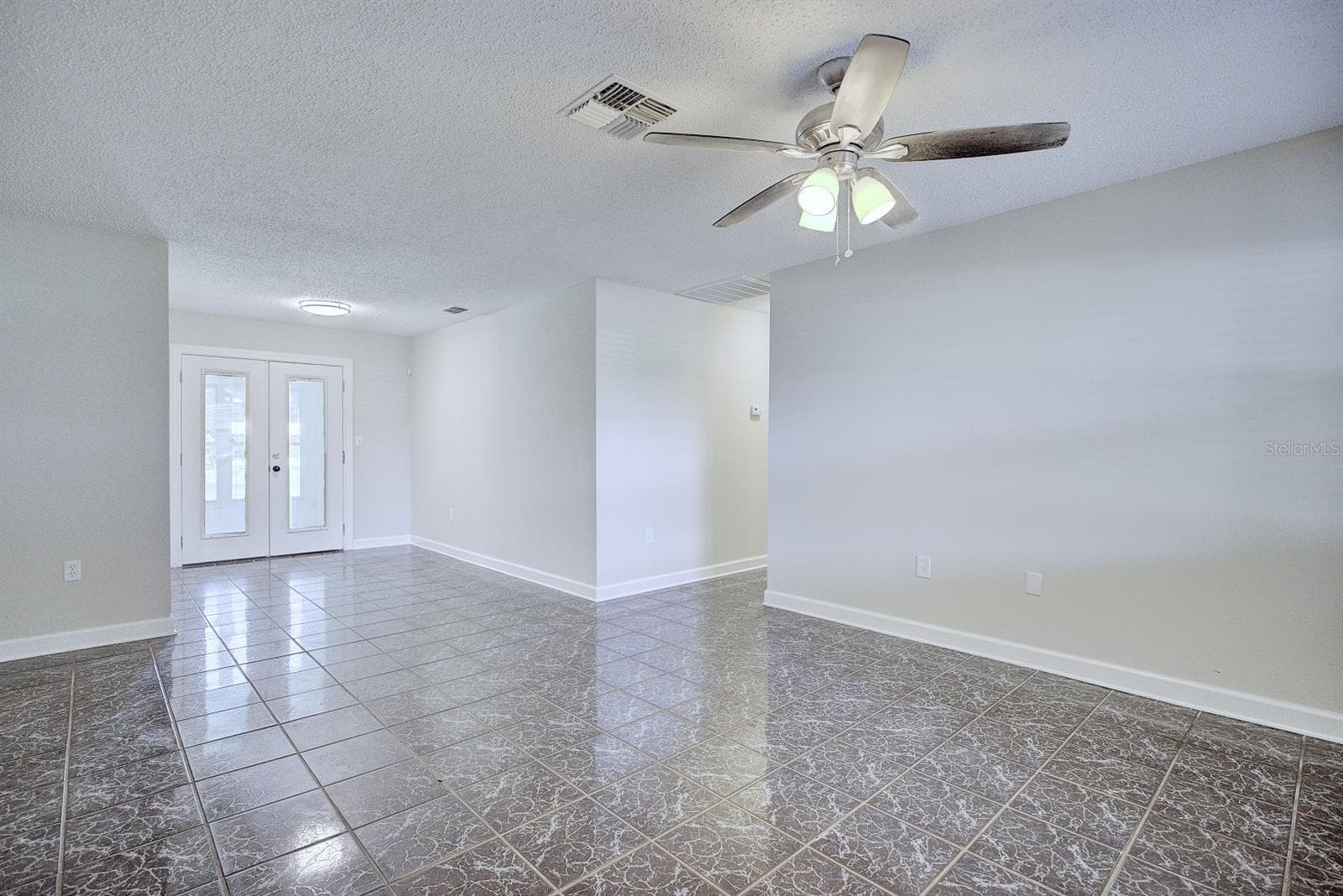 1245 HONEYTREE LN E LANE — photo 17 of 35