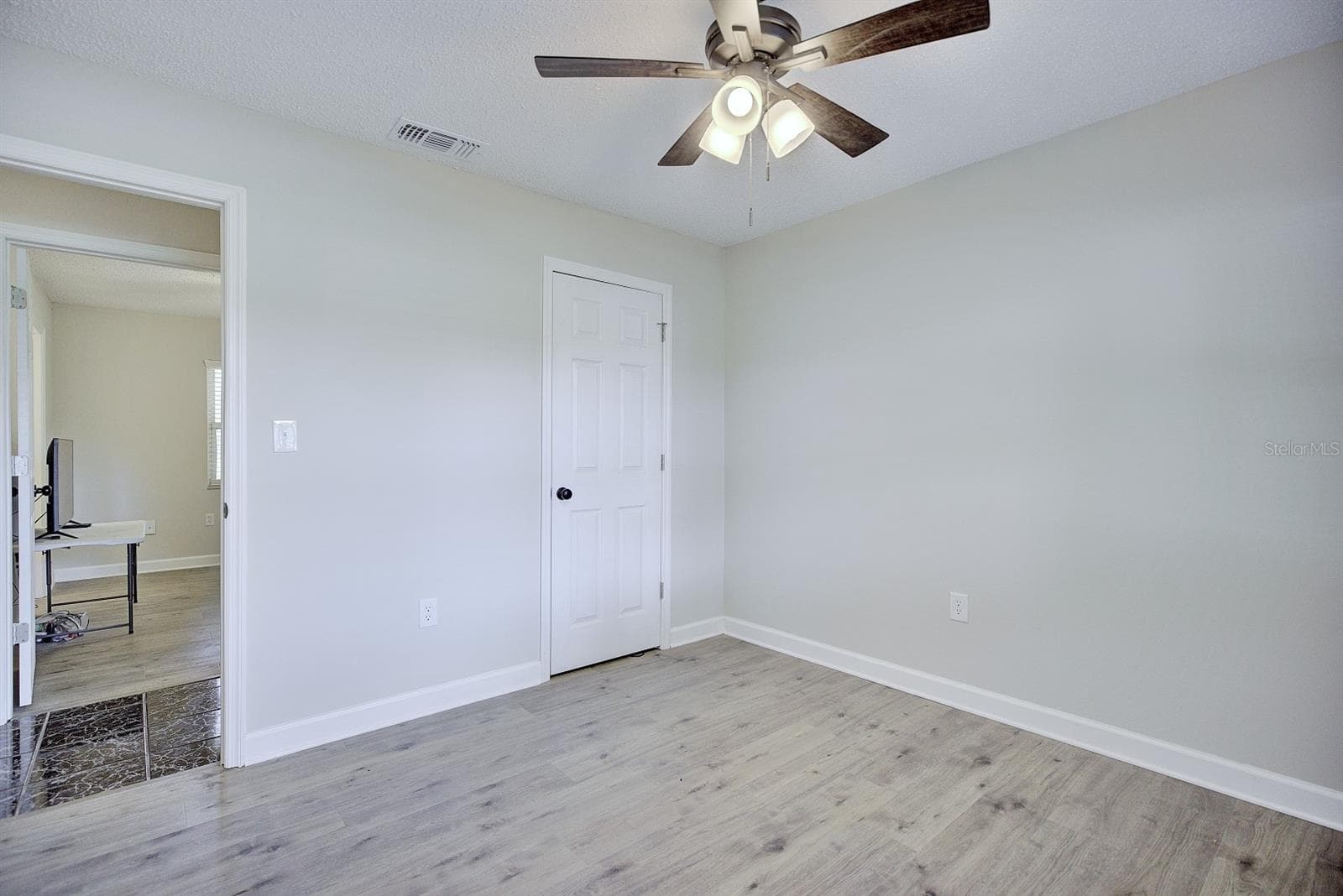 1245 HONEYTREE LN E LANE — photo 16 of 35