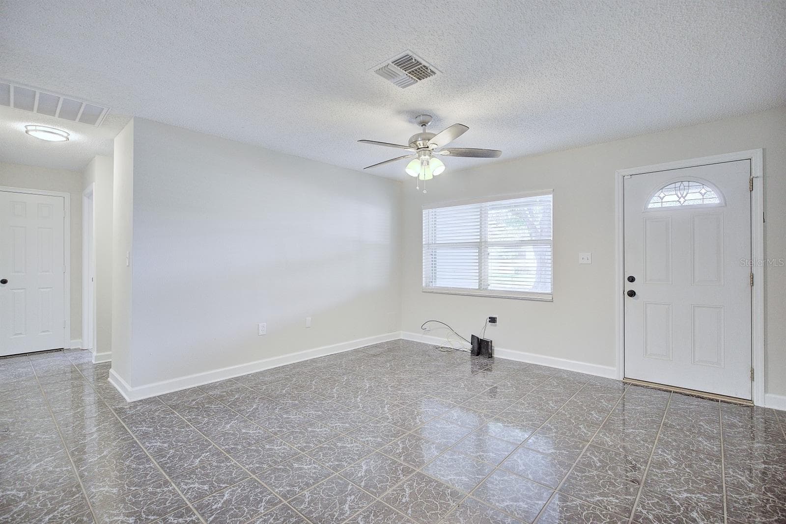 1245 HONEYTREE LN E LANE — photo 21 of 35