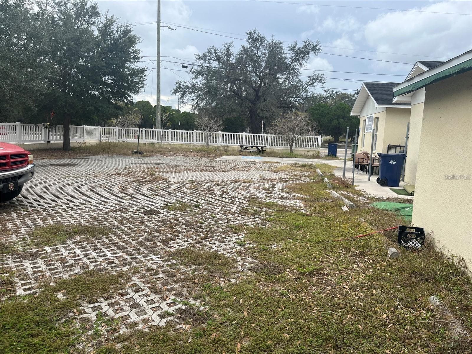2222 DR MARTIN LUTHER KING JR BOULEVARD — photo 23 of 27