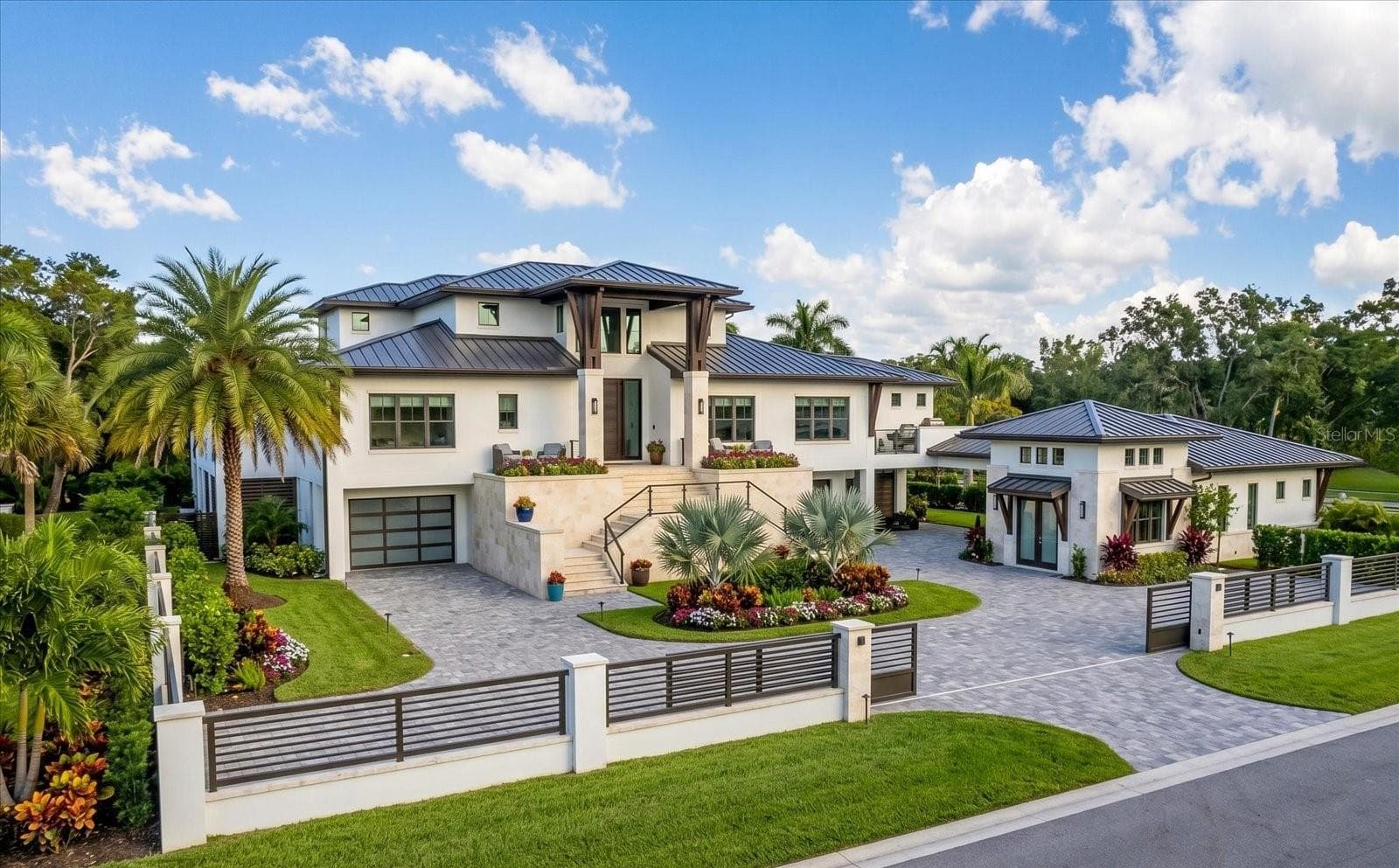 1768 SANTA BARBARA DRIVE — photo 4 of 32