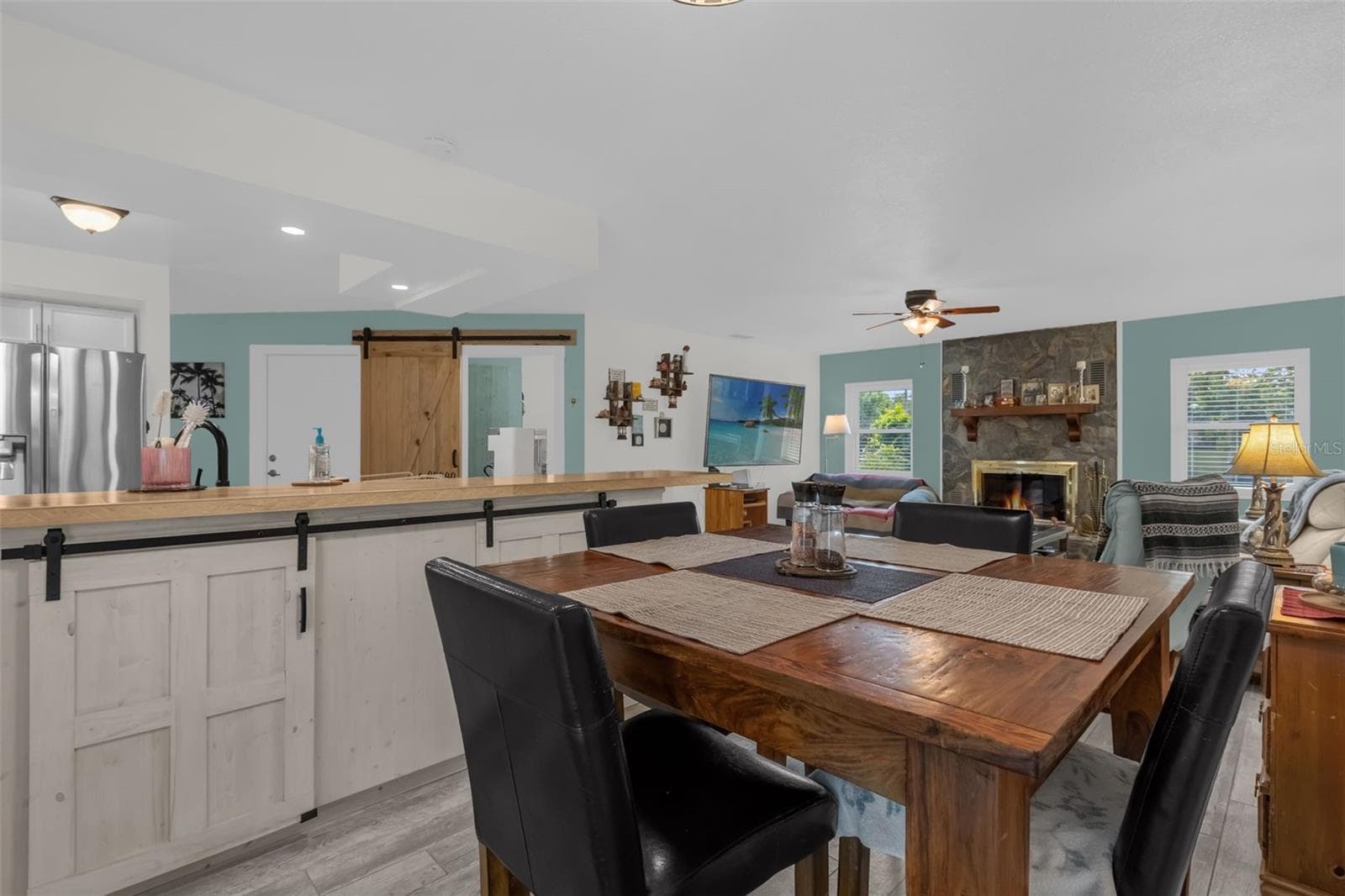 5202 SYDNEY ROAD — photo 15 of 56