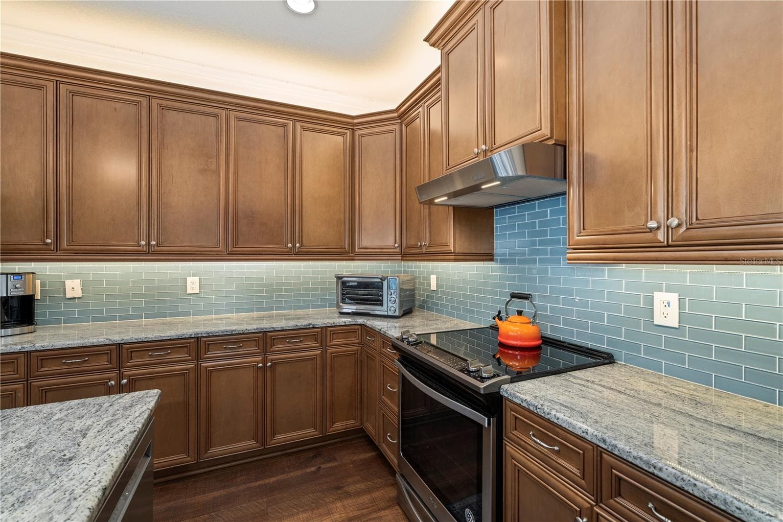 2843 UPPER PARK ROAD — photo 13 of 41