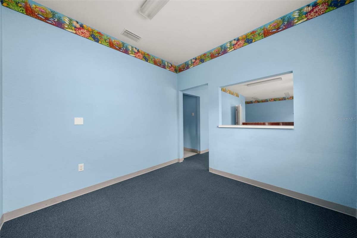 401 INTERLAKE BOULEVARD — photo 75 of 90