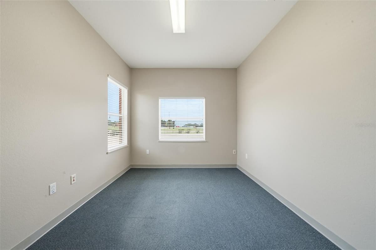 401 INTERLAKE BOULEVARD — photo 43 of 90