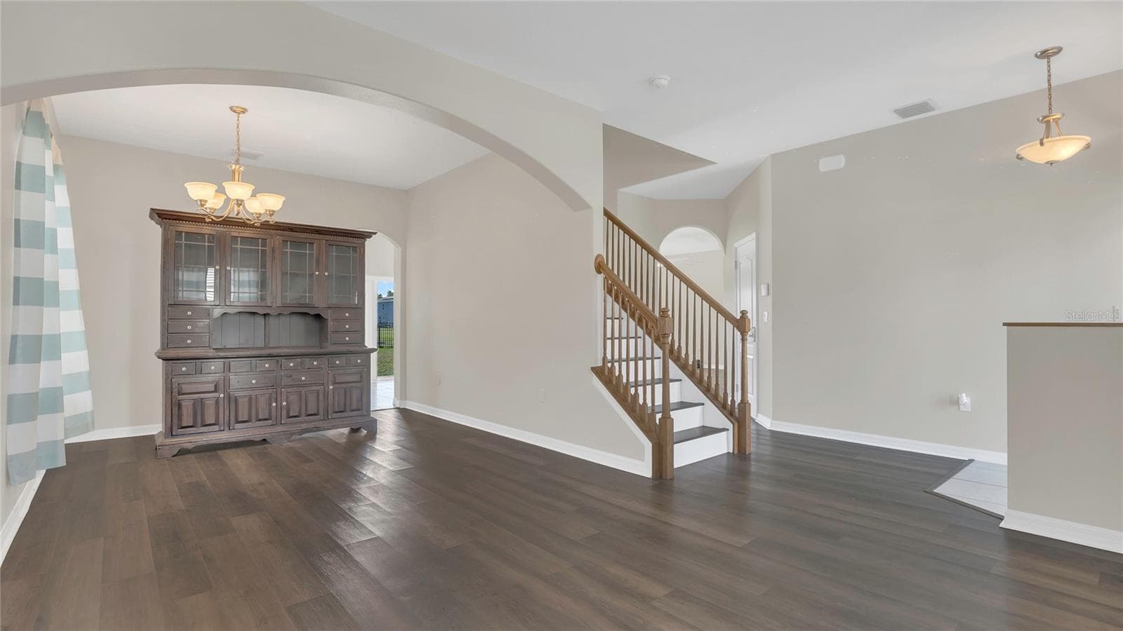 545 FAIRHAVEN DRIVE — photo 8 of 26