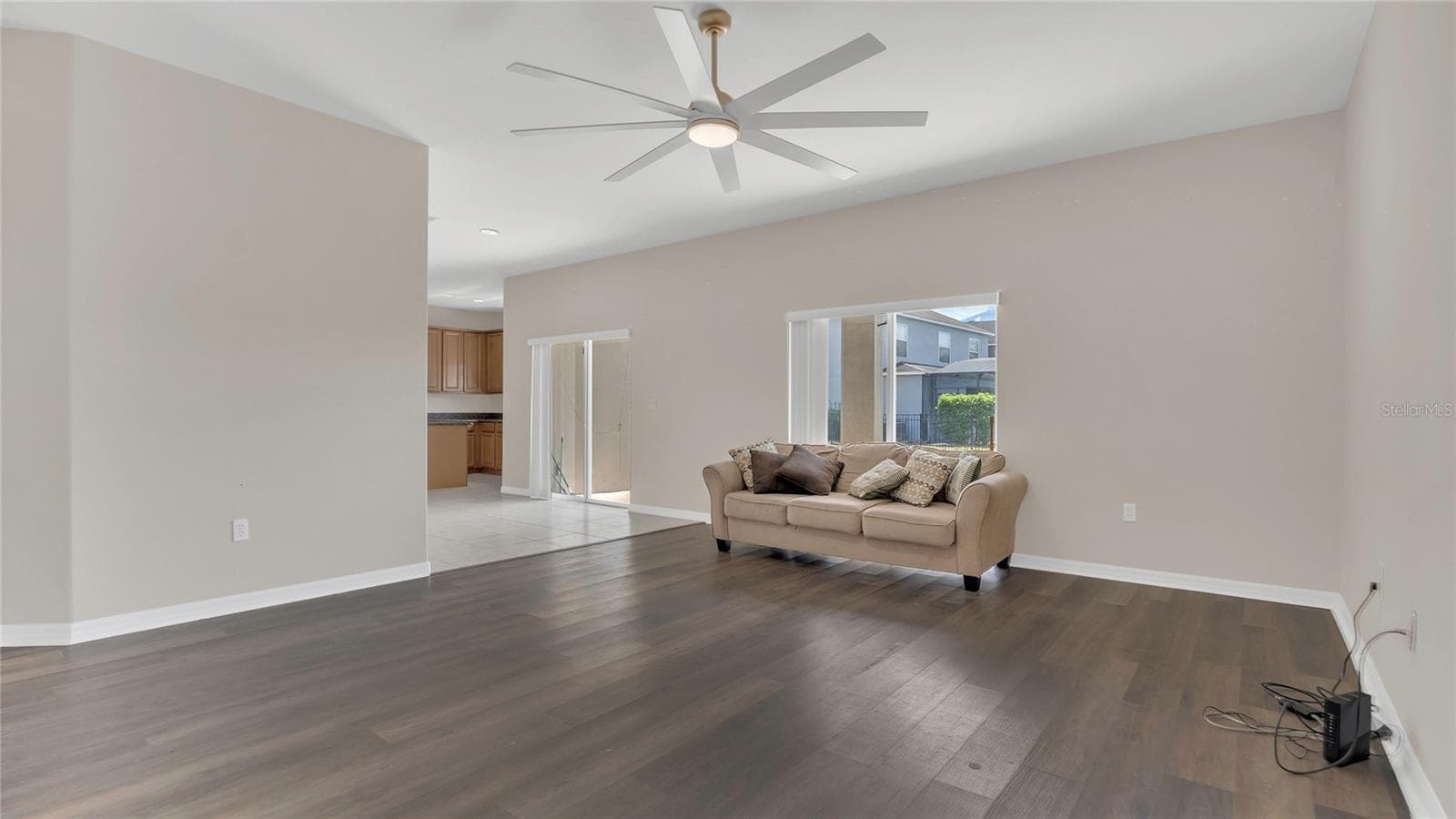 545 FAIRHAVEN DRIVE — photo 3 of 26