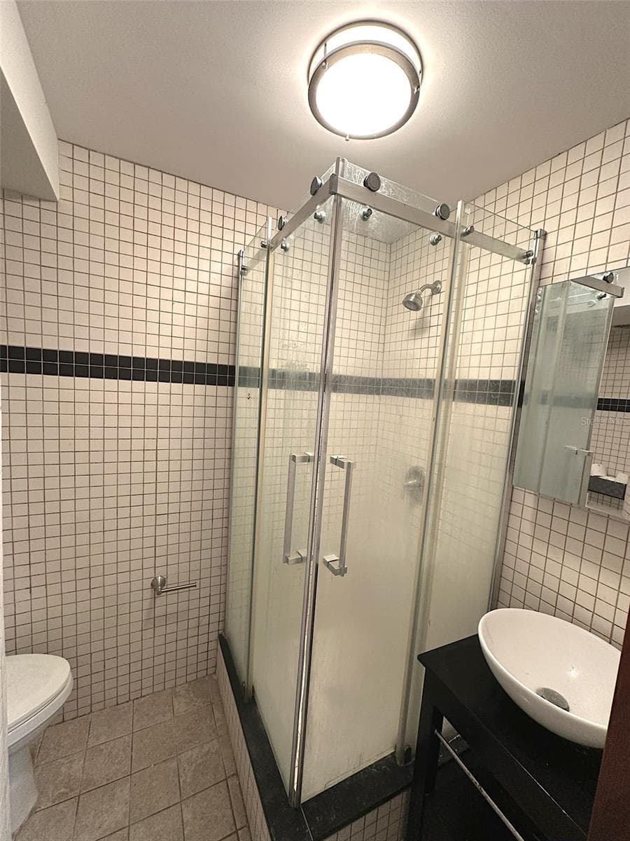 185 CALLE PINE GROVE — photo 9 of 15