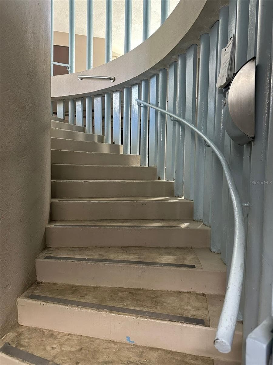 185 CALLE PINE GROVE — photo 14 of 15