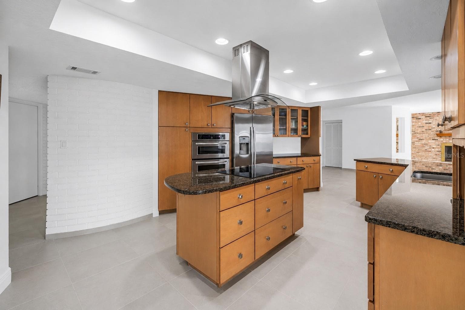 2067 MASSACHUSETTS AVENUE — photo 9 of 58