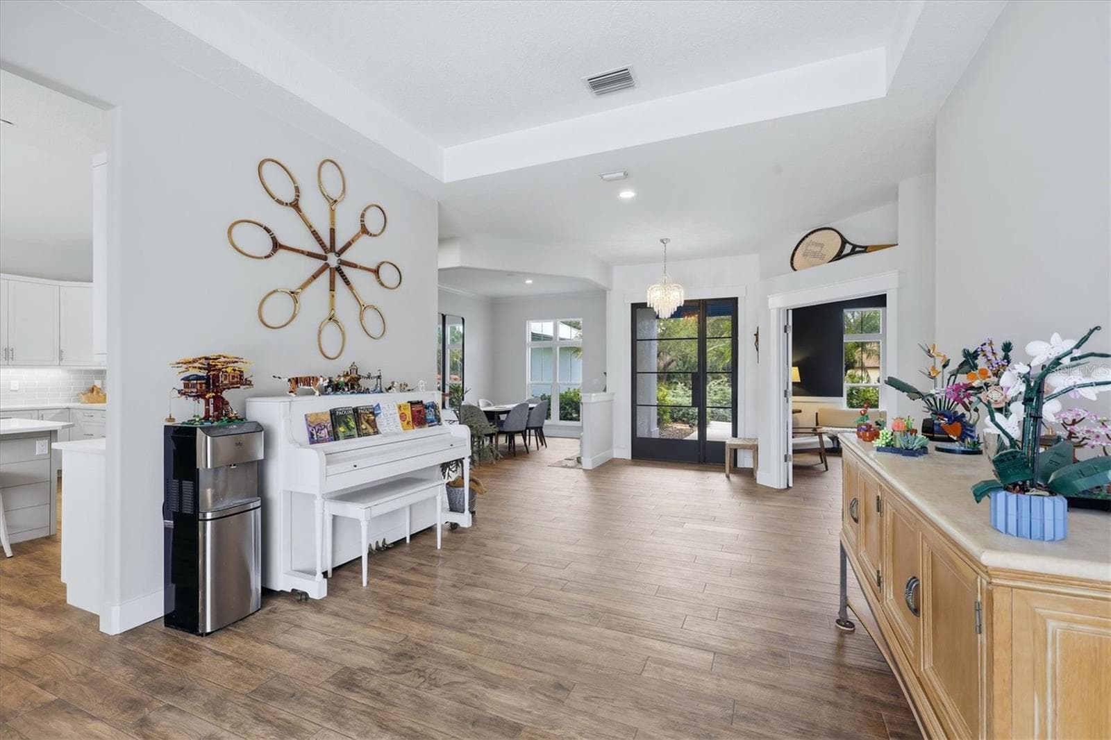 4575 SATINLEAF LANE — photo 10 of 45