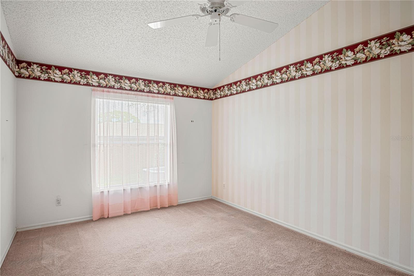 1083 HORIZON VIEW BOULEVARD — photo 11 of 25