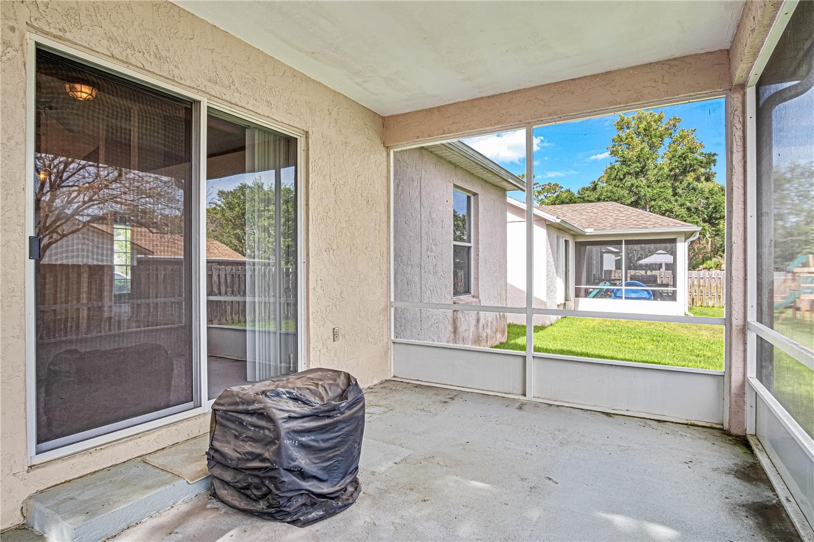 1083 HORIZON VIEW BOULEVARD — photo 20 of 25