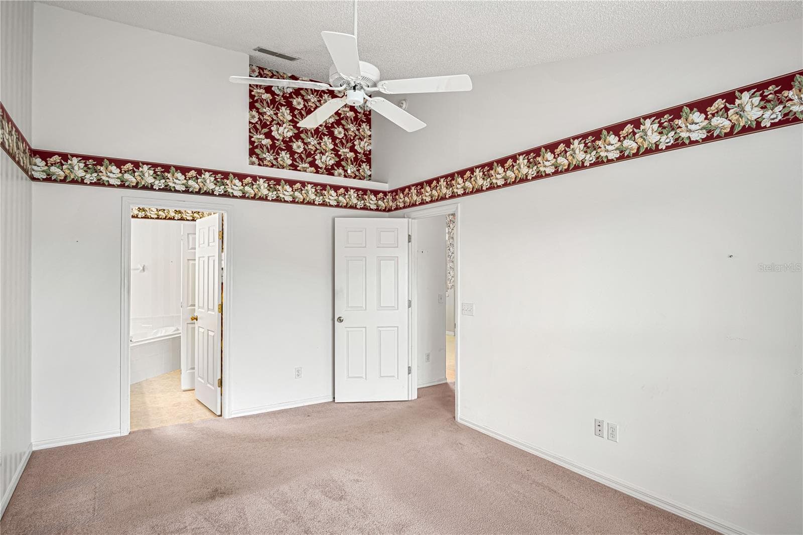 1083 HORIZON VIEW BOULEVARD — photo 12 of 25