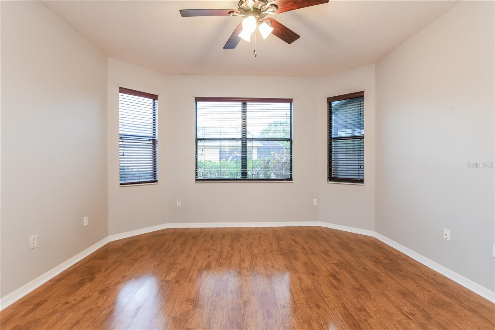 505 MILLIFIORA LANE — photo 10 of 30