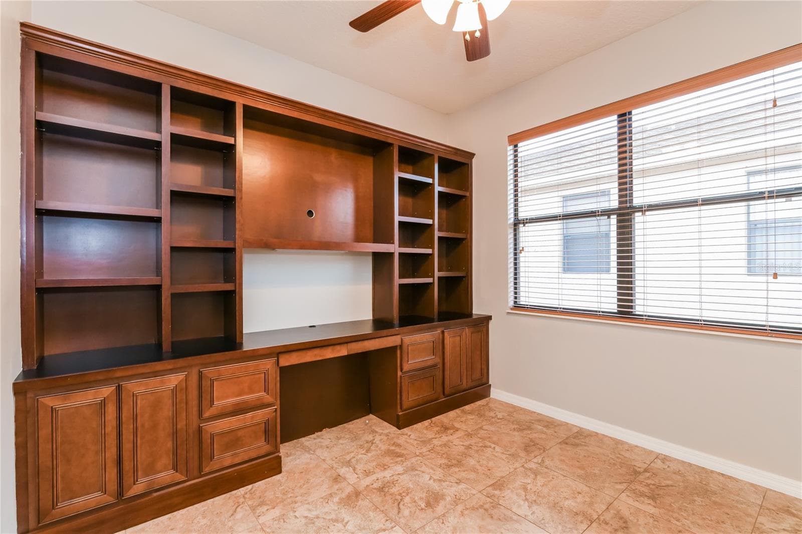 505 MILLIFIORA LANE — photo 8 of 30