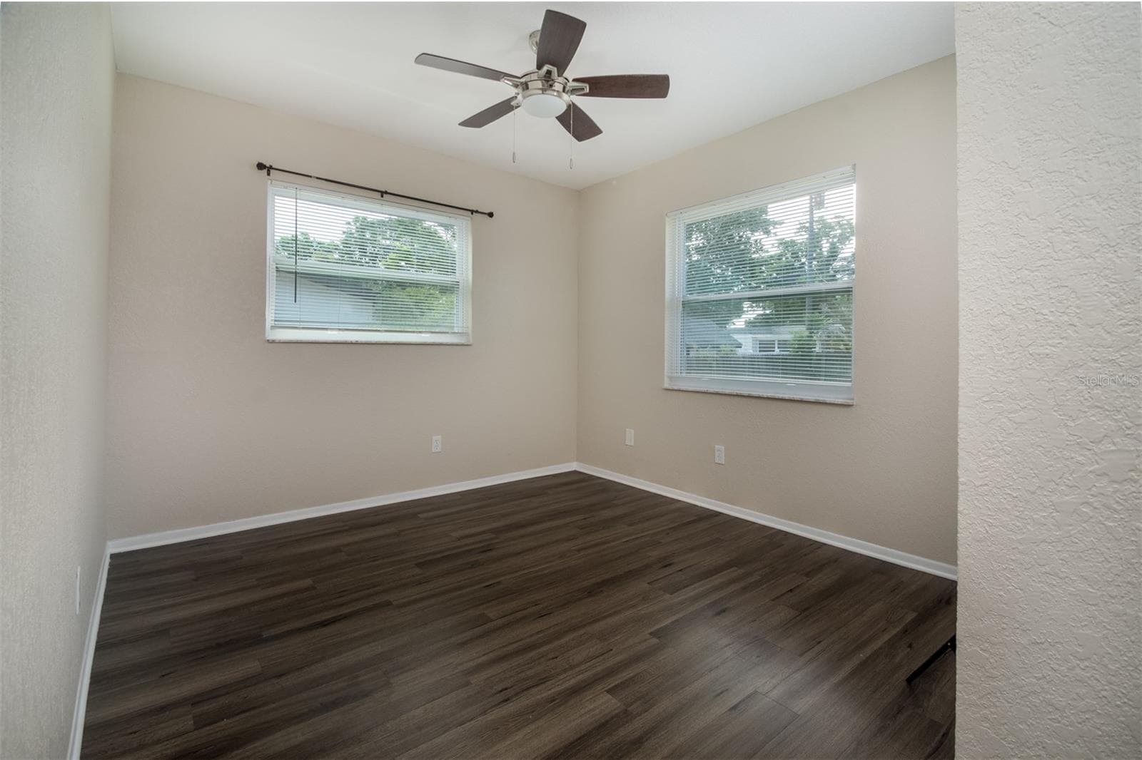 1531 VALENCIA STREET — photo 18 of 25