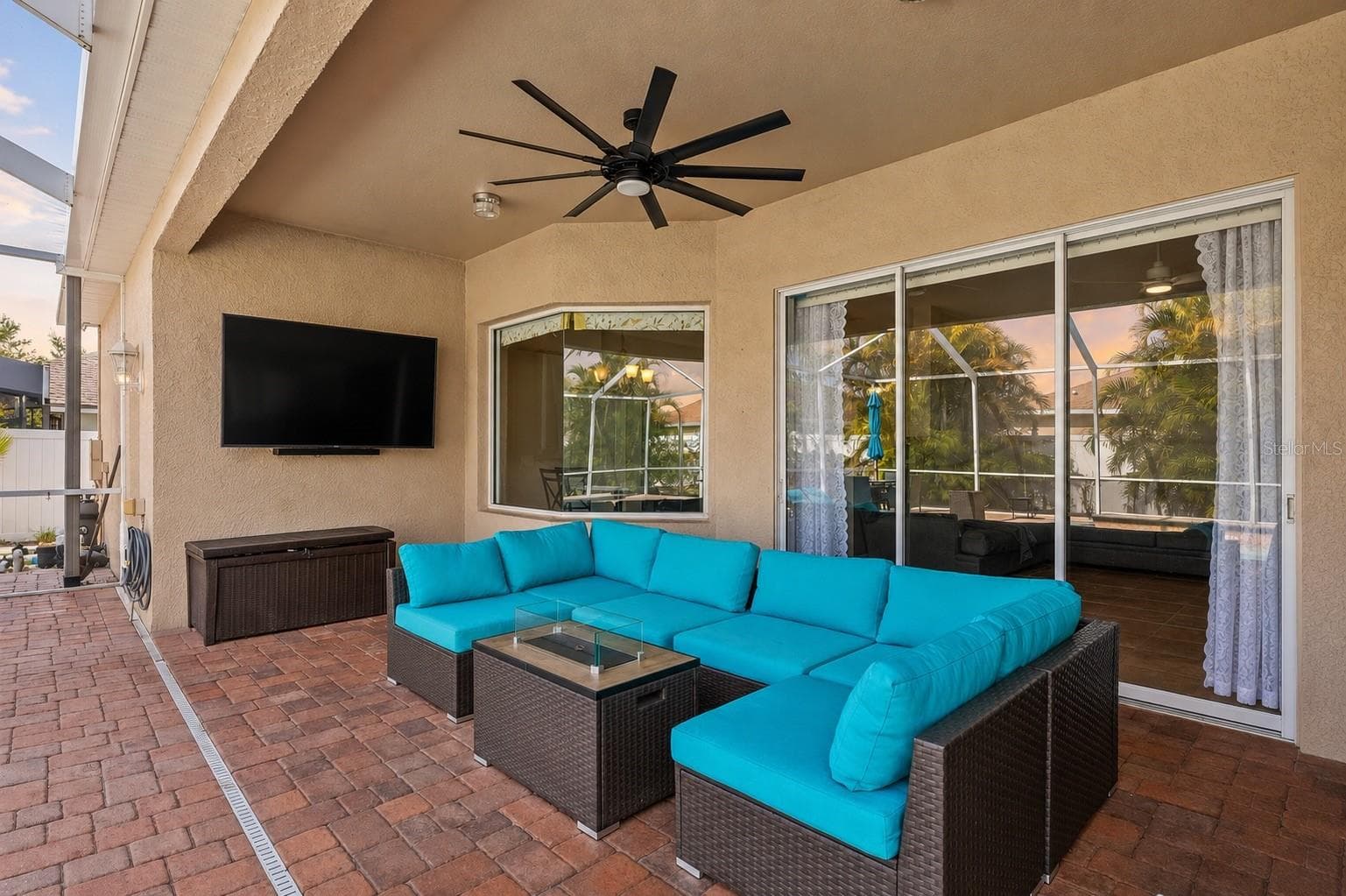 22623 CLIFFSIDE WAY — photo 31 of 41